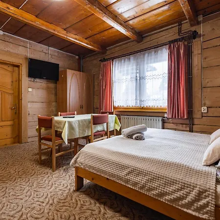 ホームステイ Pasieka - Goralskie Klimaty ザコパネ